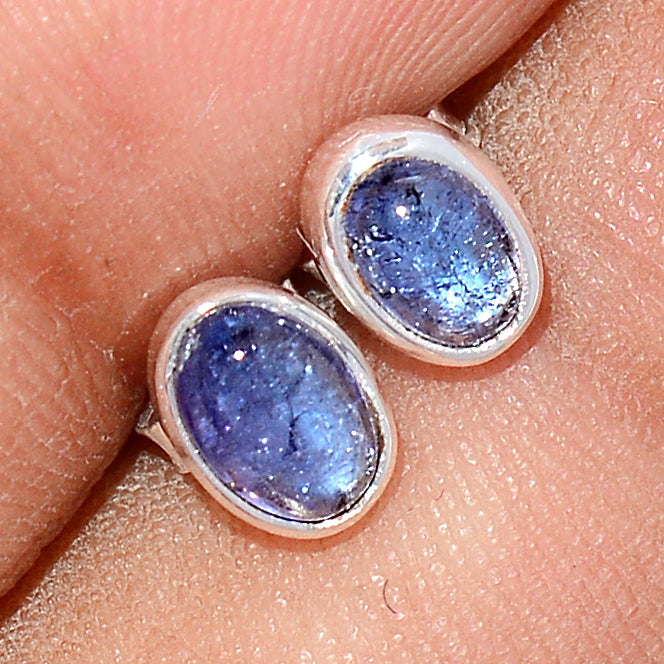 Tanzanite Studs - TNZS9