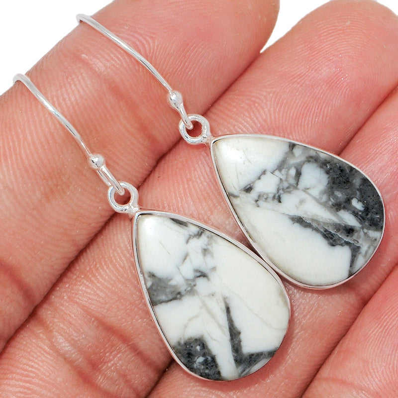 1.7" White Howlite Earrings - WHOE272