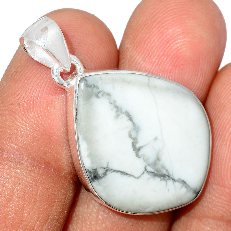 1.3" White Howlite Pendants - WHOP672