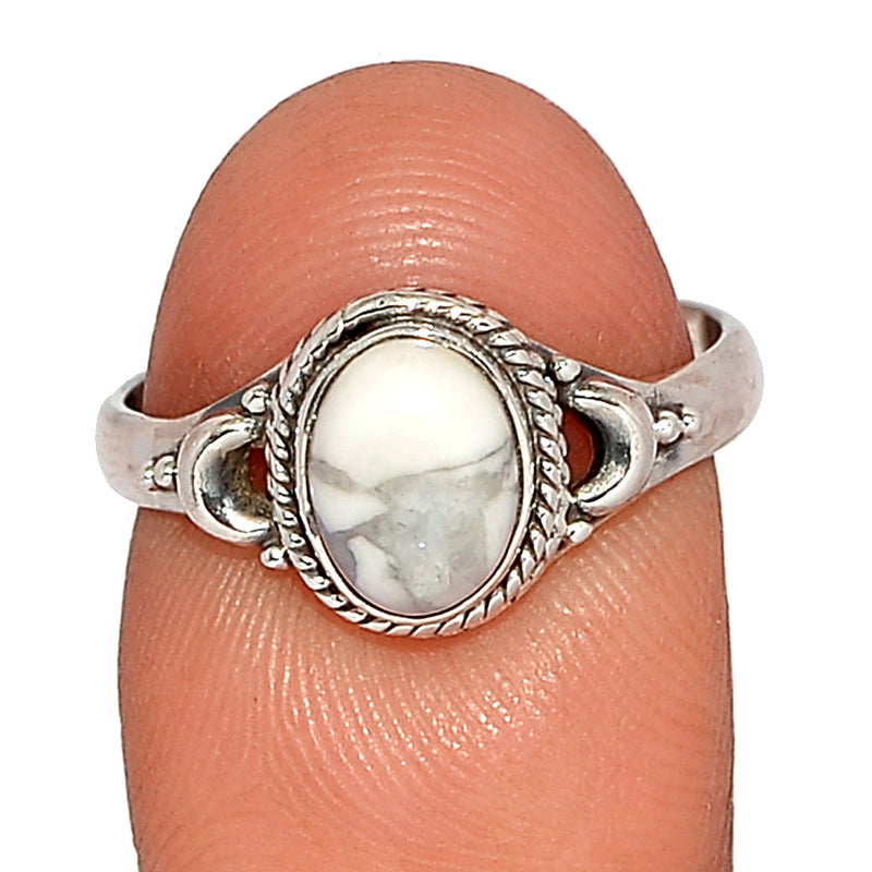 Small Filigree - White Howlite Ring - WHOR663