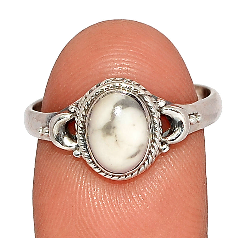 Small Filigree - White Howlite Ring - WHOR671