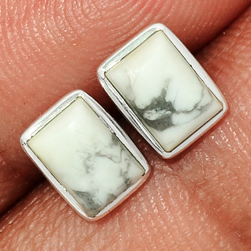 White Howlite Studs - WHOS32