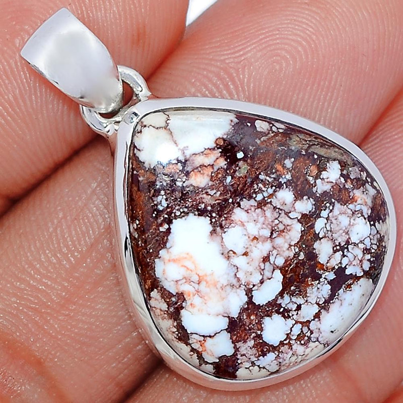 1.3" Wild Horse Pendants - WLHP180