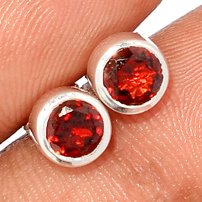 Garnet Faceted Studs - GRFS629