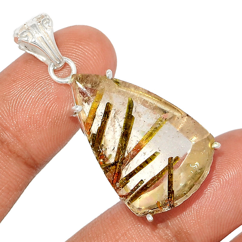 1.6" Epidot In Quartz Pendants - EPDP137