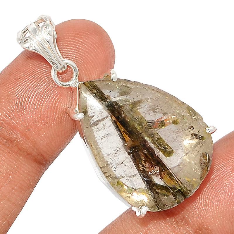 1.6" Epidot In Quartz Pendants - EPDP146